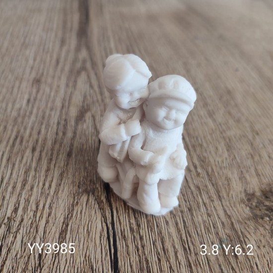 YY3985 Teraryum Obje Yaşlı Çift
