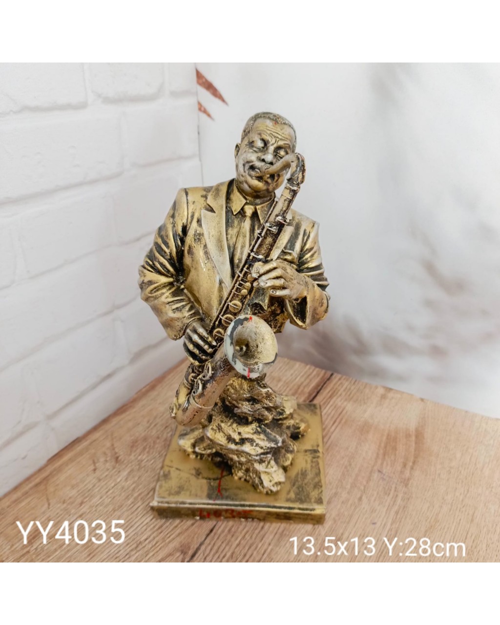 YY4035 Saksafon Çalan Siyahi Biblo