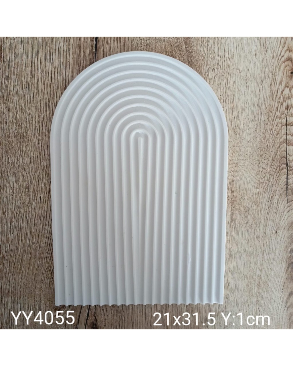 YY4055 Çizgili Sunumluk Ortası Sivrilen
