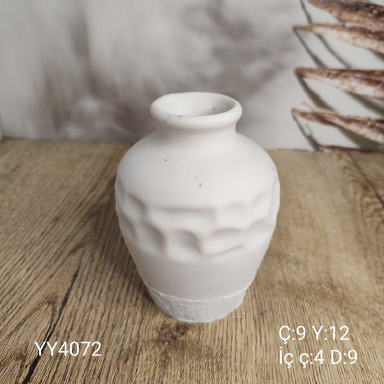 YY4072 Küp Görünümlü Vazo Ortası Çukurlu YY4072 Küp Görünümlü Vazo Ortası Çukurlu
