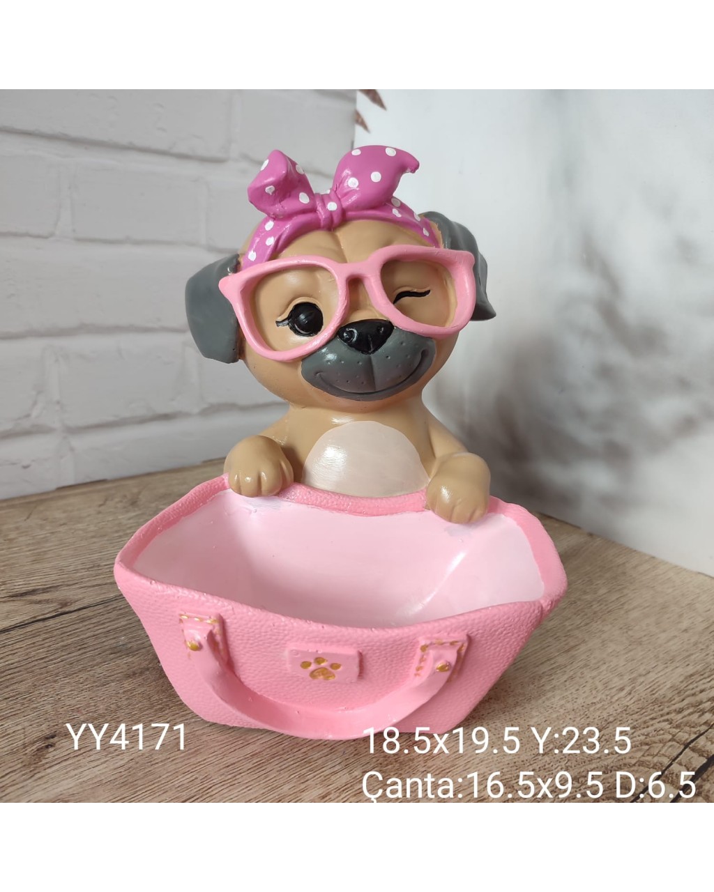 Bandanalı Gözlüklü Sunumluk Köpek Silikon Kalıp – Eğlenceli ve Fonksiyonel Dekoratif Hediye! Bandanalı Gözlüklü Sunumluk Köpek Silikon Kalıp – Eğlenceli ve Fonksiyonel Dekoratif Hediye!
