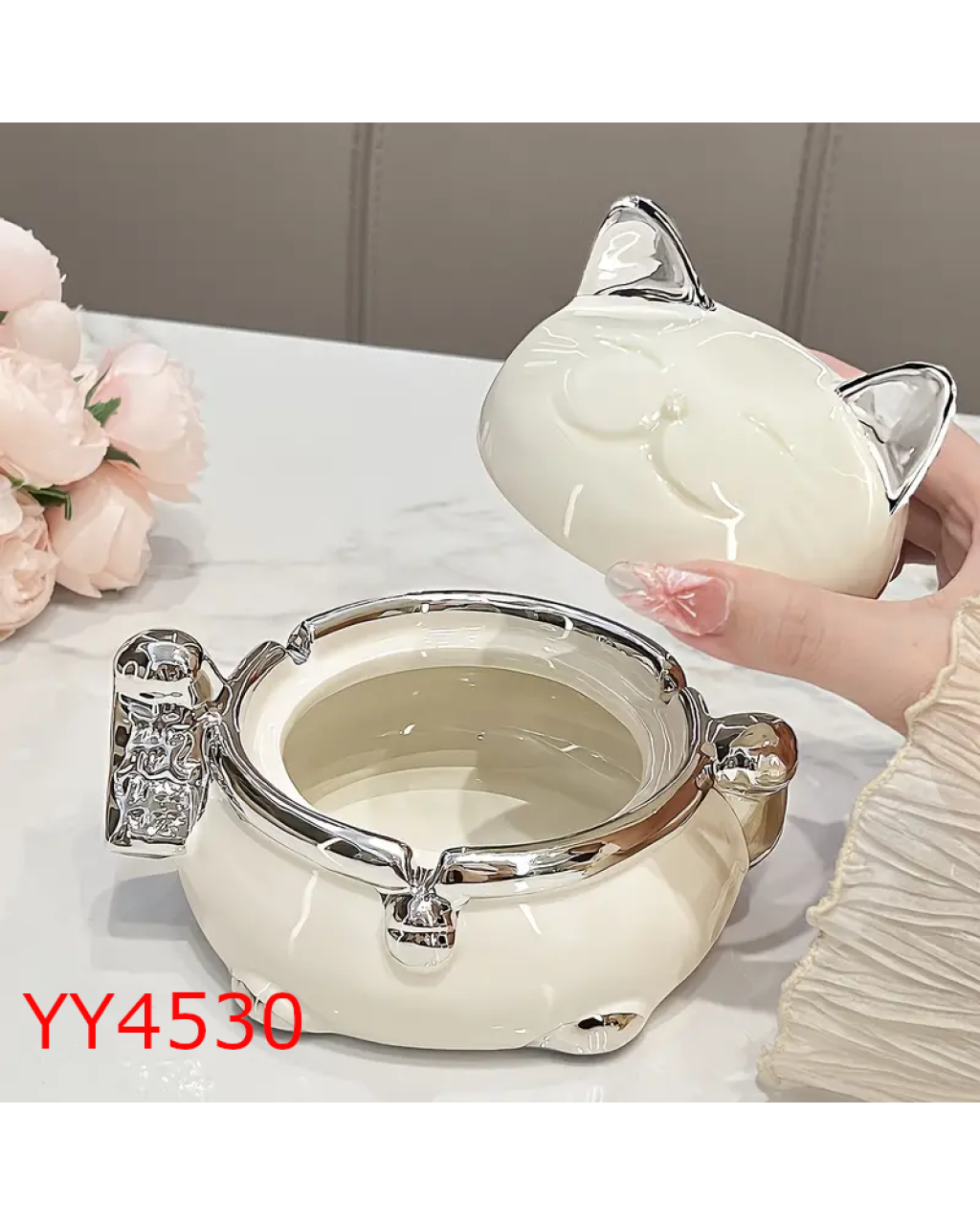 YY4530 Kedi Figürlü Küllük ve Takı Kutusu Silikon Kalıp: Şirin ve Kullanışlı Hediye Seçeneği!