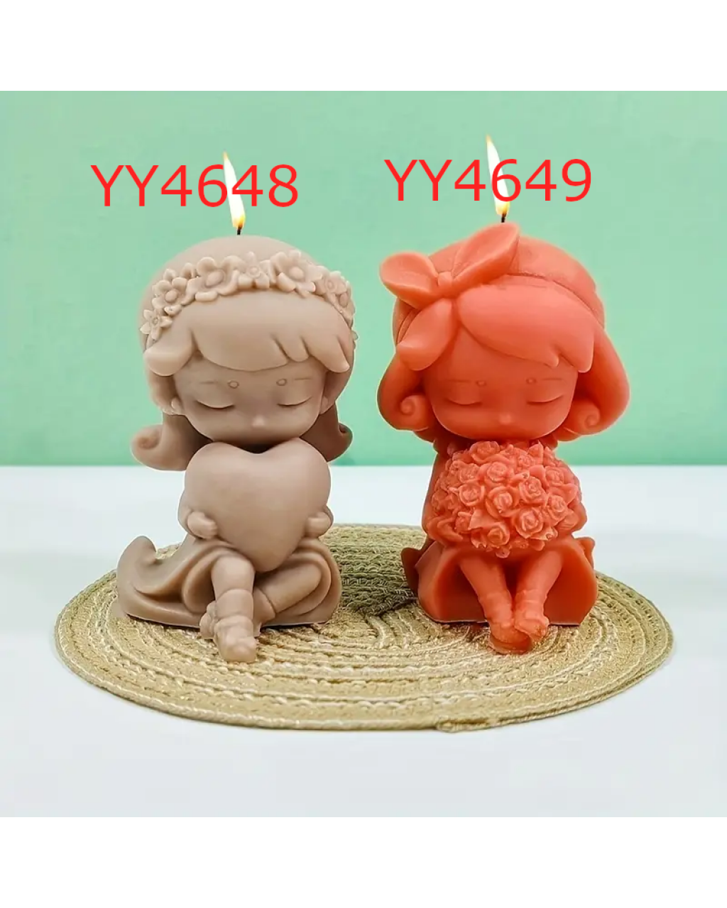 YY4648 Ellerinde Kalp Tutan Kız Mum Silikon Kalıbı: Sevgi Dolu Bir Hediye!