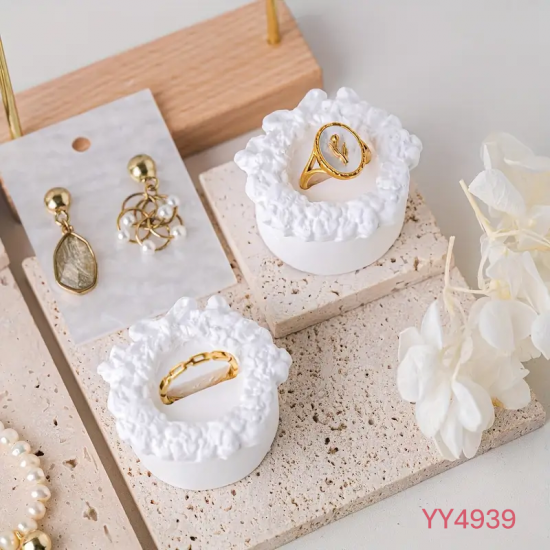 YY4939 - DANTELLİ TAKI STANDI - SİLİKON KALIP