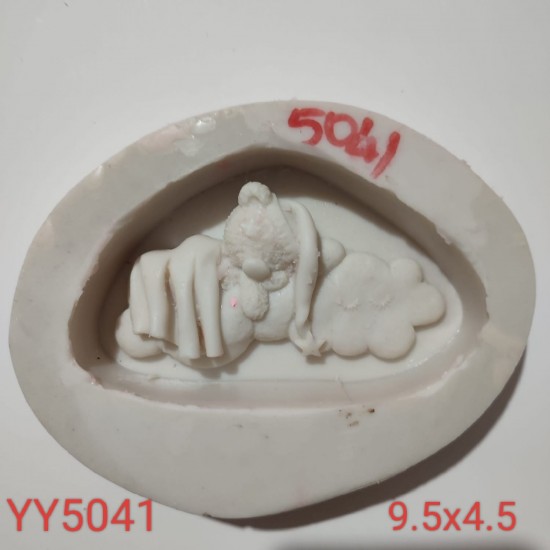 YY5041 - BULUTTA YATAN AYI