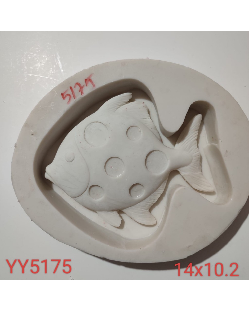 YY5175 - BENEKLİ BALIK - SİLİKON KALIP