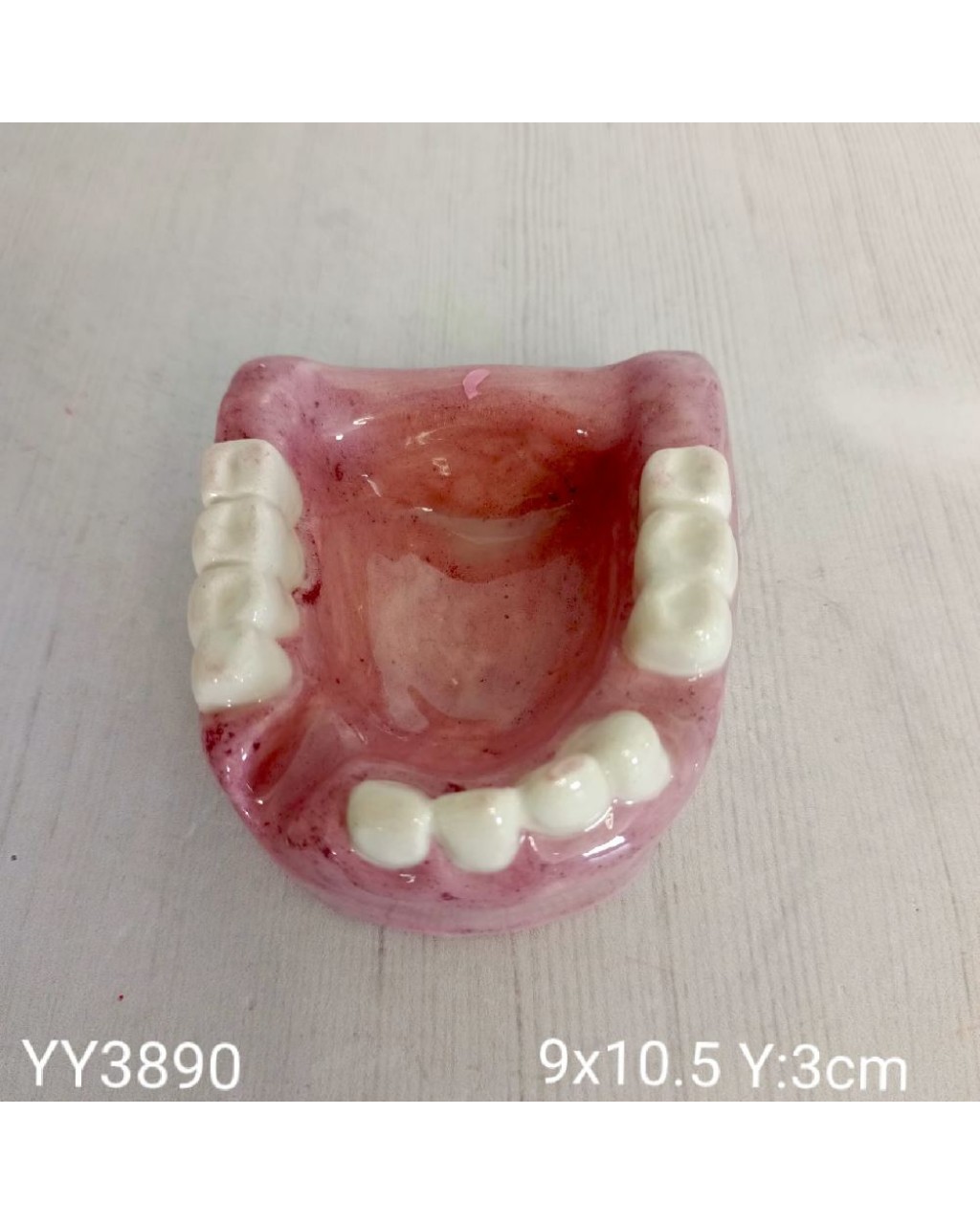 YY3890 - DAMAKLI DİŞ KÜLLÜK - SİLİKON KALIP YY3890 - DAMAKLI DİŞ KÜLLÜK - SİLİKON KALIP
