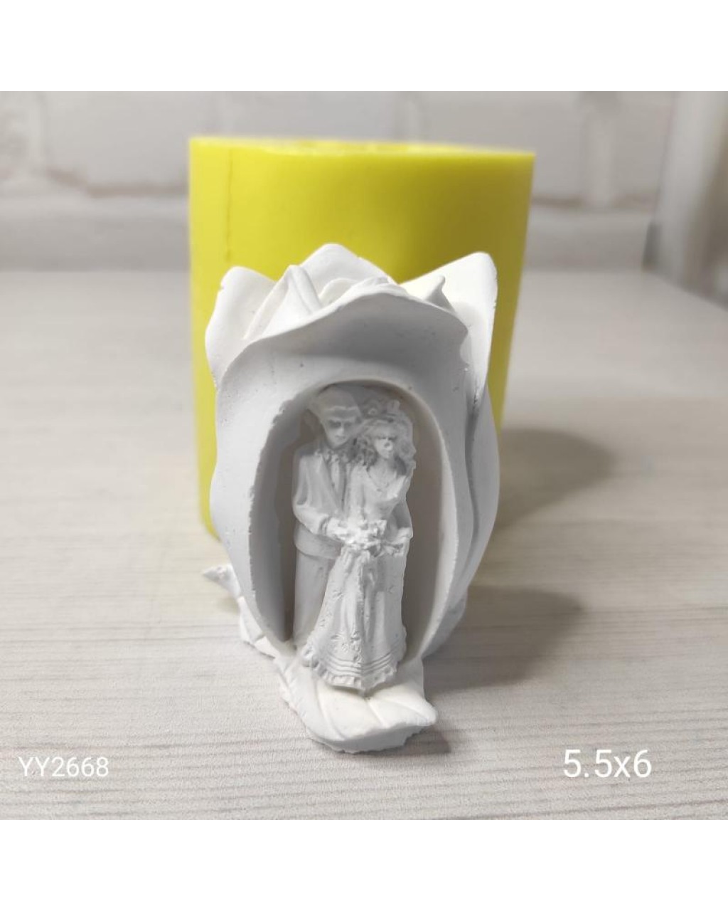 YY2668 GÜL İÇİNDE GELİN DAMAT SİLİKON KALIP YY2668 GÜL İÇİNDE GELİN DAMAT SİLİKON KALIP