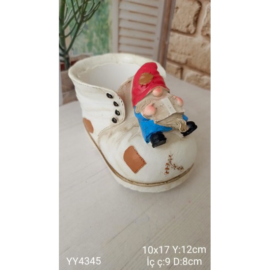 YY4345 AYAKKABI ÜZERİNDE OTURAN CÜCE SİLİKON KALIP: SEVDİKLERİNİZE ÖZEL HEDİYELER HAZIRLAYIN!