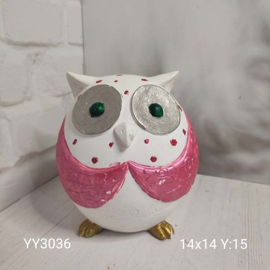 YY3036 Tombul Baykuş Ellerini Kavuşturmuş