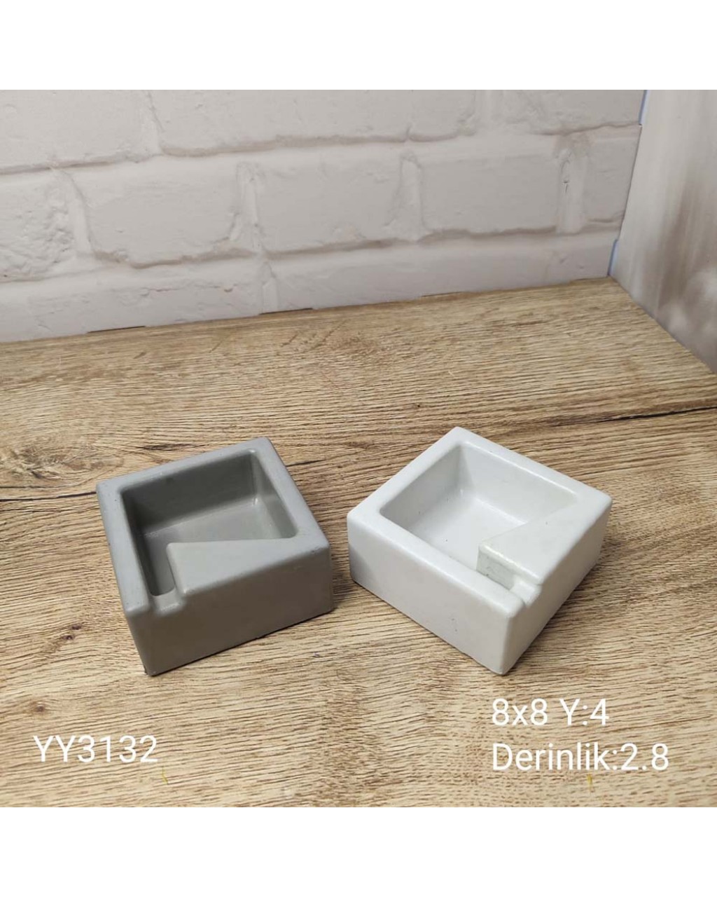 YY3132 Küllük Kare Tek Sigaralık