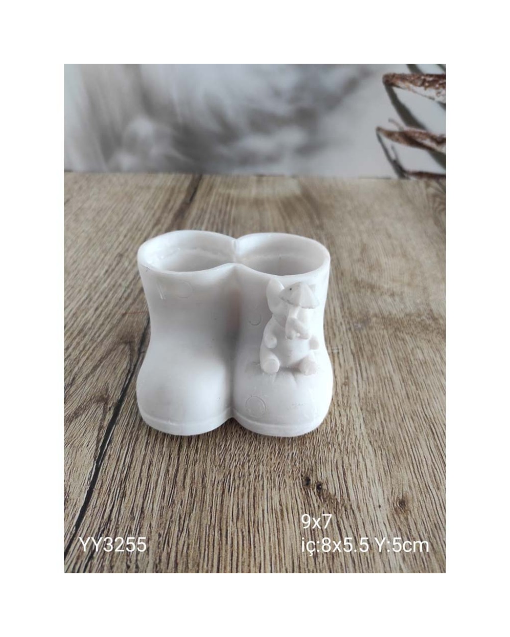 YY3255 Çift Çizmeli Saksı Üzeri Filli YY3255 Çift Çizmeli Saksı Üzeri Filli