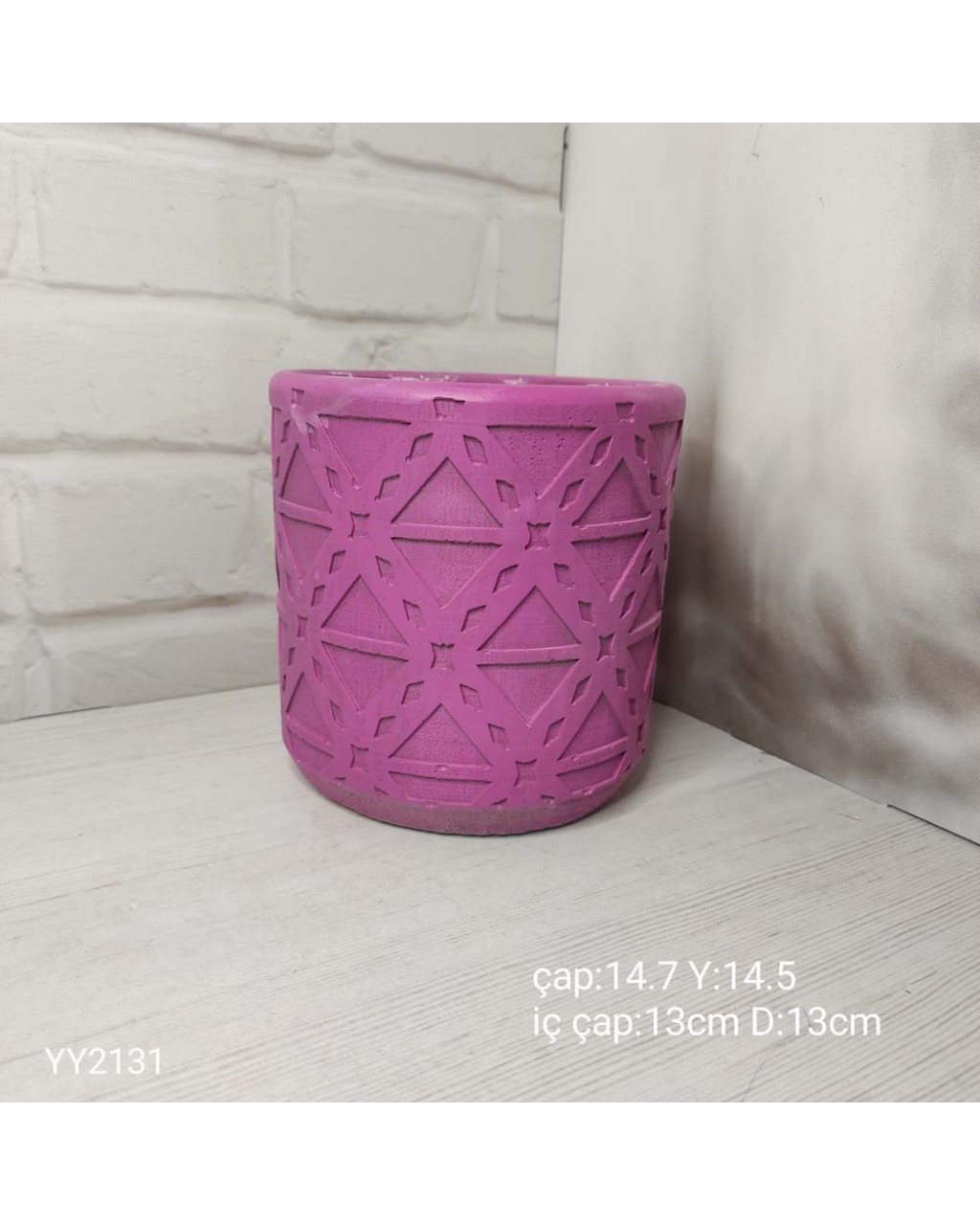 YY2131 Çiçekçi Saksı 15Cm Silikon Kalıp YY2131 Çiçekçi Saksı 15Cm Silikon Kalıp