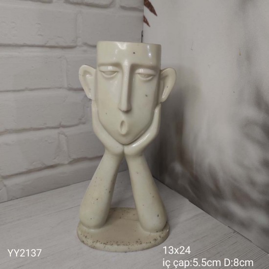 YY2137 Soyut Vazo Elleri Çenesinde Silikon Kalıp – Modern ve Sanatsal Hediye!