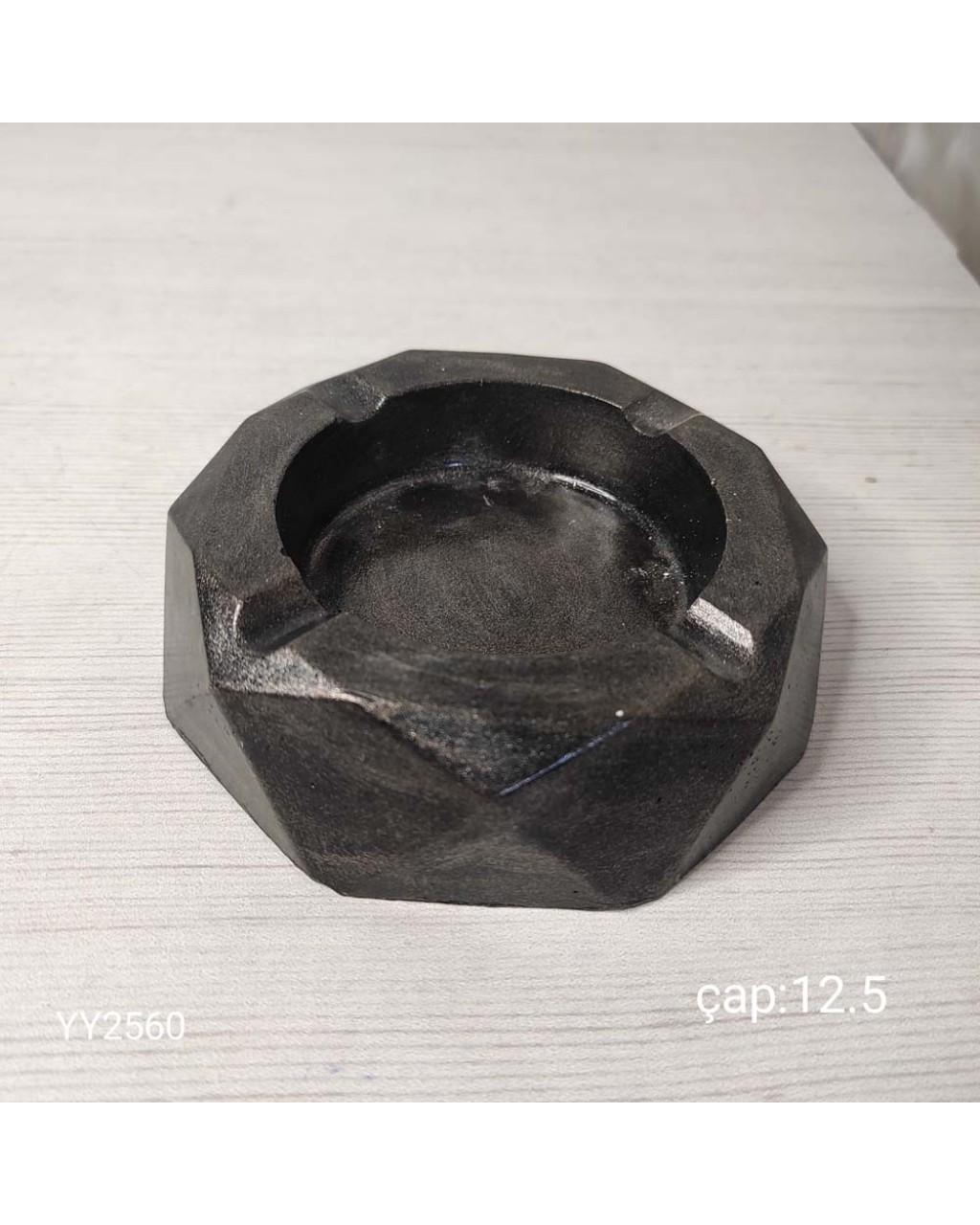 YY2560 Geometrik Formlu Küllük Silikon Kalıp • El Yapımı Modern Dekorlar için Hediye Seçeneği! YY2560 Geometrik Formlu Küllük Silikon Kalıp • El Yapımı Modern Dekorlar için Hediye Seçeneği!