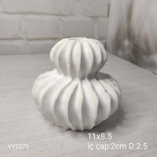 YY2573 Çizgili Eğri Vazo Silikon Kalıp
