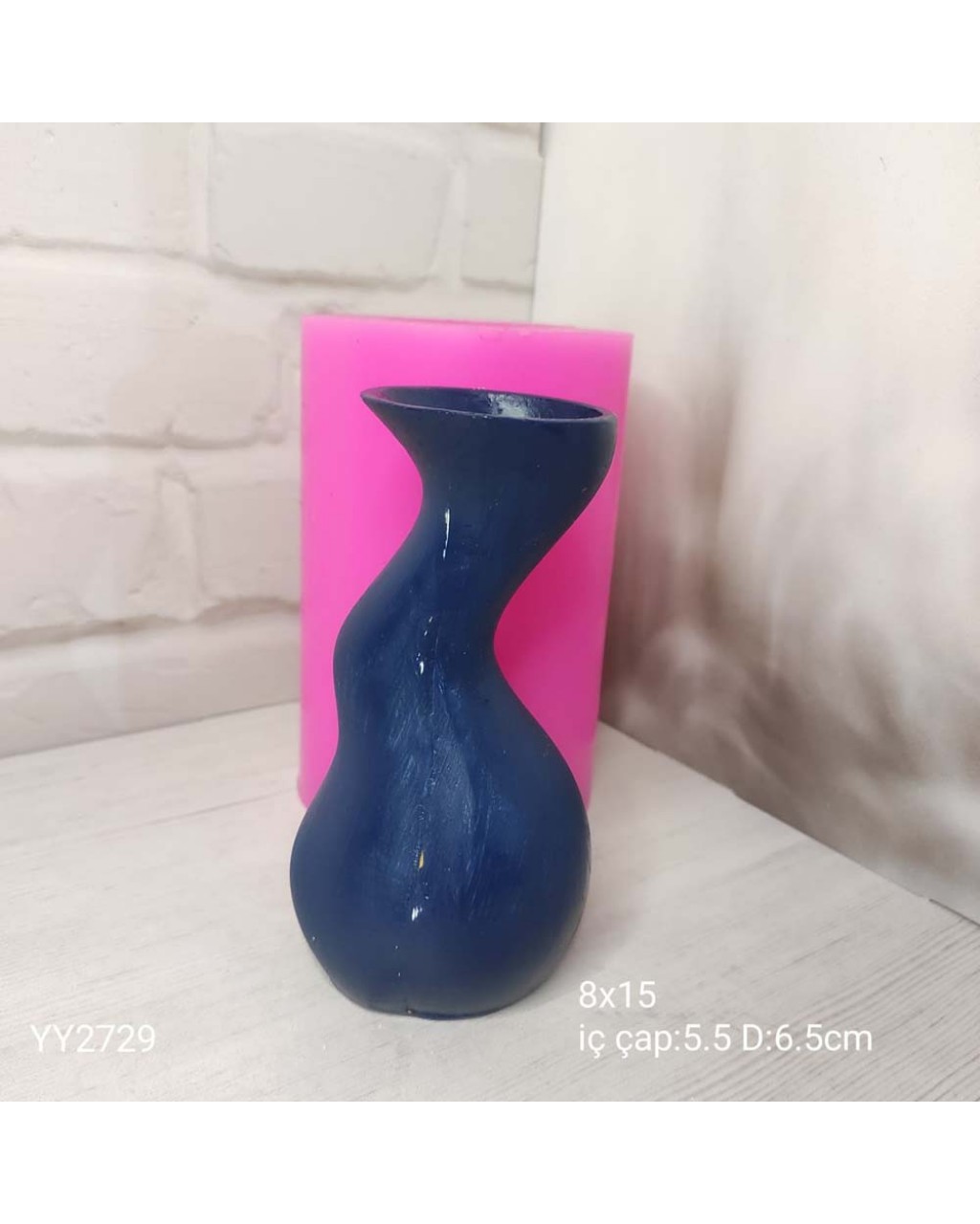 YY2729 Eğri Vazo S 15Cm Silikon Kalıp
