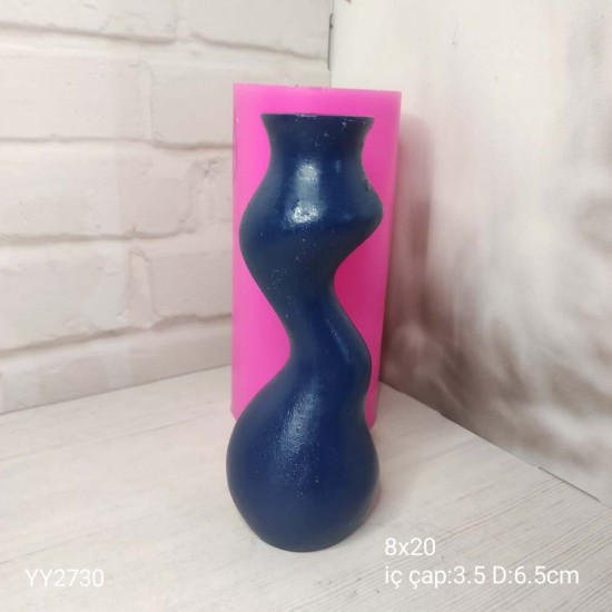 YY2730 Eğri Vazo S 20Cm Silikon Kalıp
