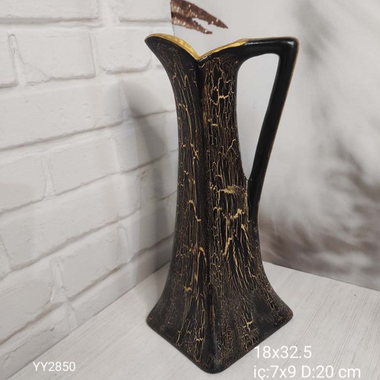 YY2850 İbrik Vazo Silikon Kalıp: Klasik ve Zamansız Bir Sanatsal Dokunuş!