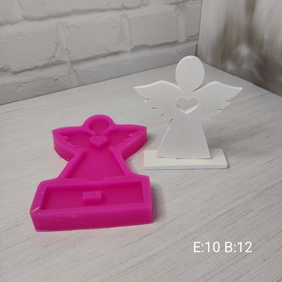 YY0010 Ortası Kalpli Melek,Tabanlıklı Silikon Kalıp