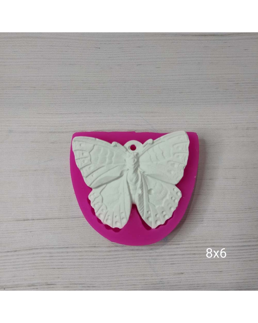 YY0110 Nokta Desenli Kelebek Silikon Kalıp