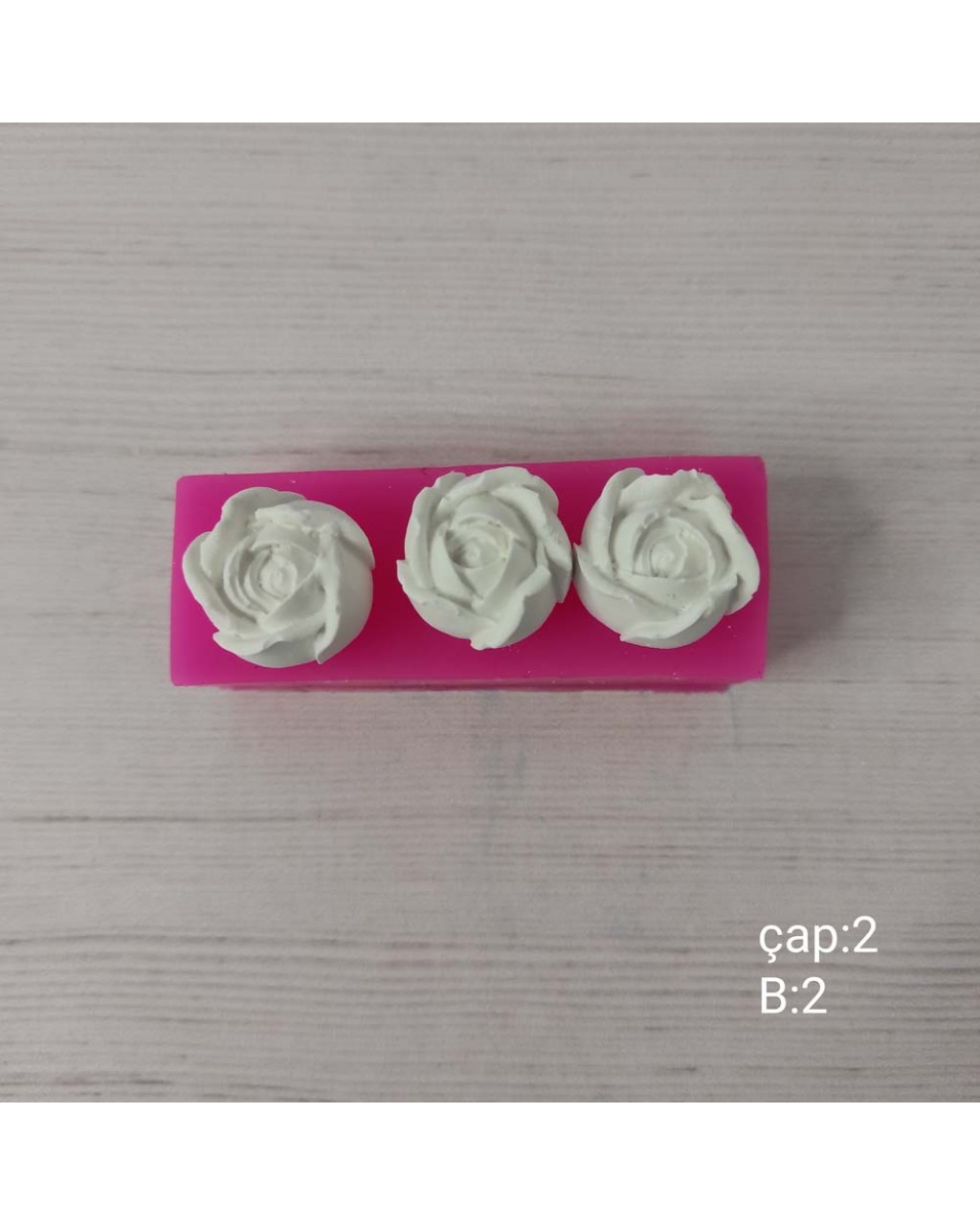 YY0173 Üçlü Fındık Gül Silikon Kalıp