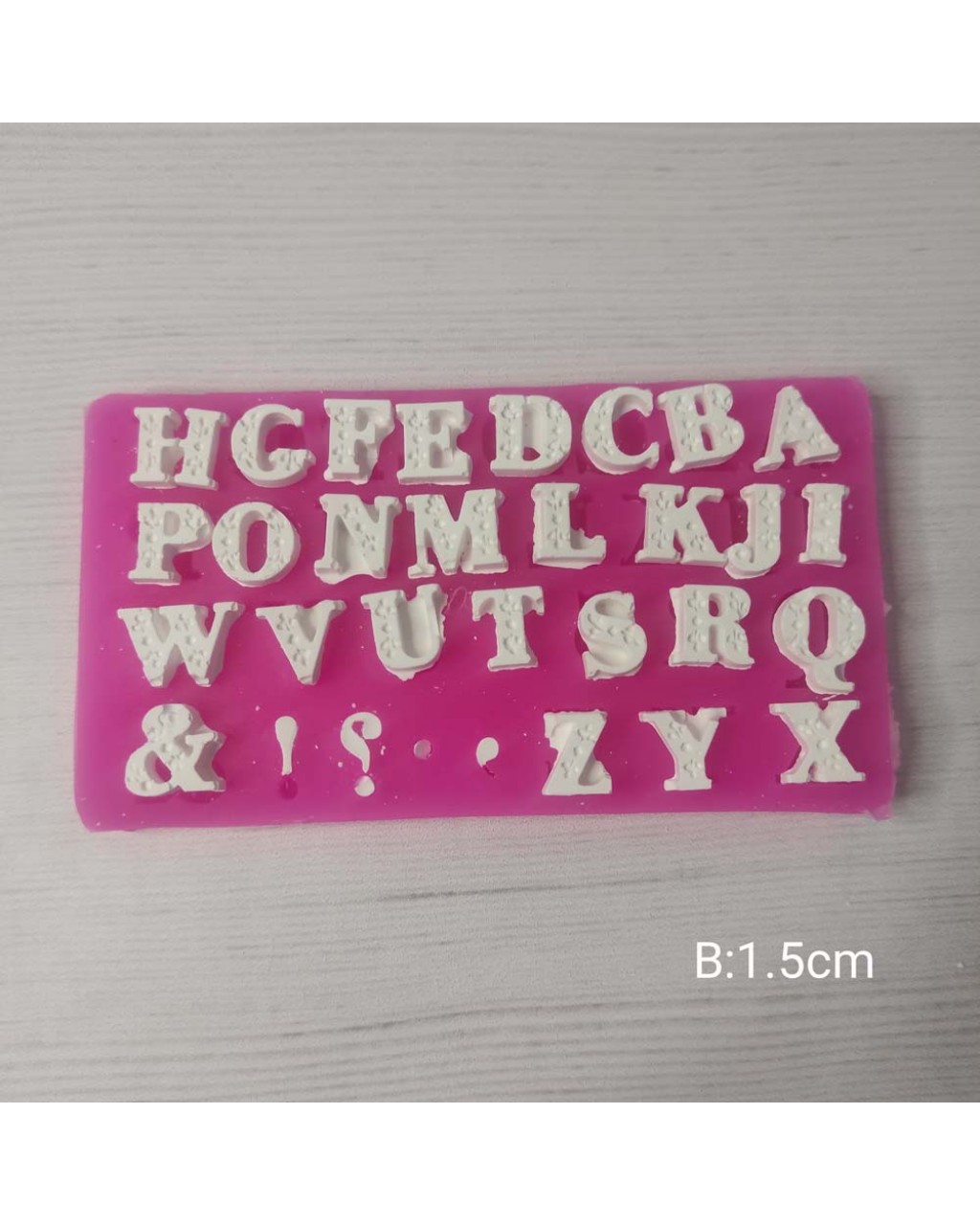 YY0213 Büyük Harfler Sarmaşık Desenli Silikon Kalıp