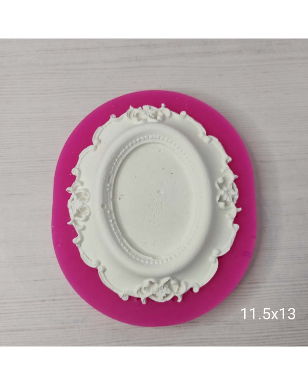 YY0335 Çiçekli Elips Çerçeve Silikon Kalıp