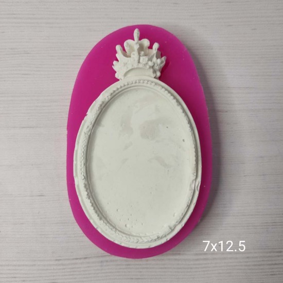 YY0359 Kral Taçlı Elips Çerçeve Silikon Kalıp