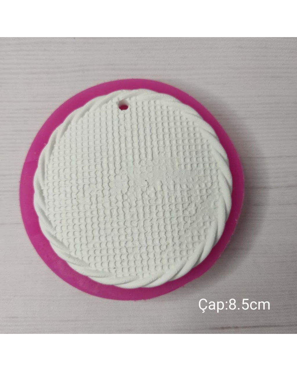 YY0410 Kenarları Burgulu Ortası Dokulu Yuvarlak Silikon Kalıp