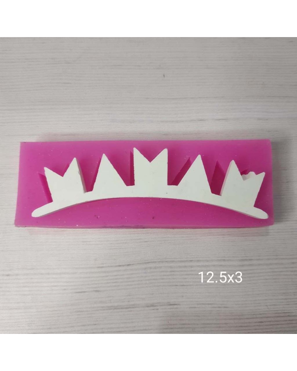 YY0548 Flama Bayrak Silikon Kalıp