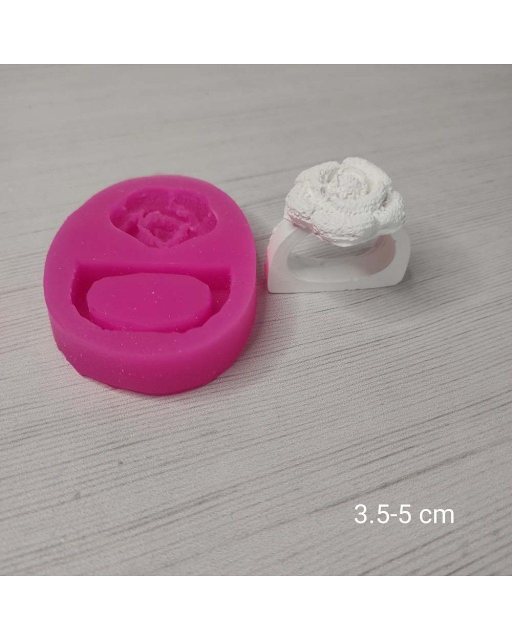 YY0760-Peçete Yüzüğü Çiçekli Silikon Kalıp-3,5X5