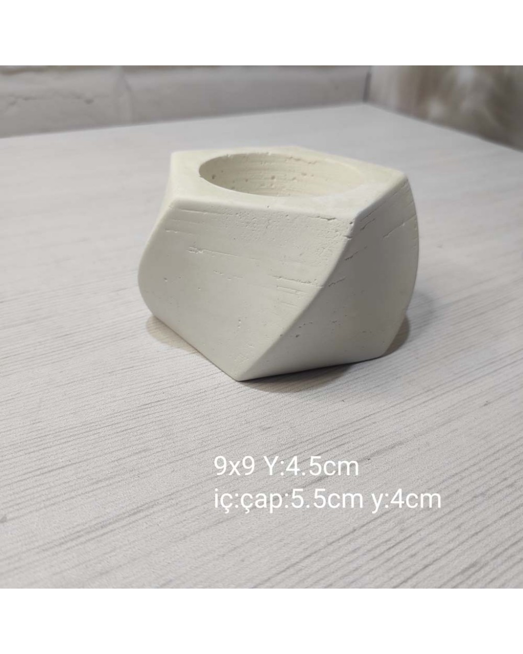 YY1044-Geometrik Saksı Silikon Kalıp YY1044-Geometrik Saksı Silikon Kalıp