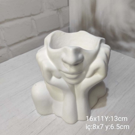 YY1330 Elleri Çenesinde Saksı Silikon Kalıp: Estetik ve Şık Hediye Seçeneği!