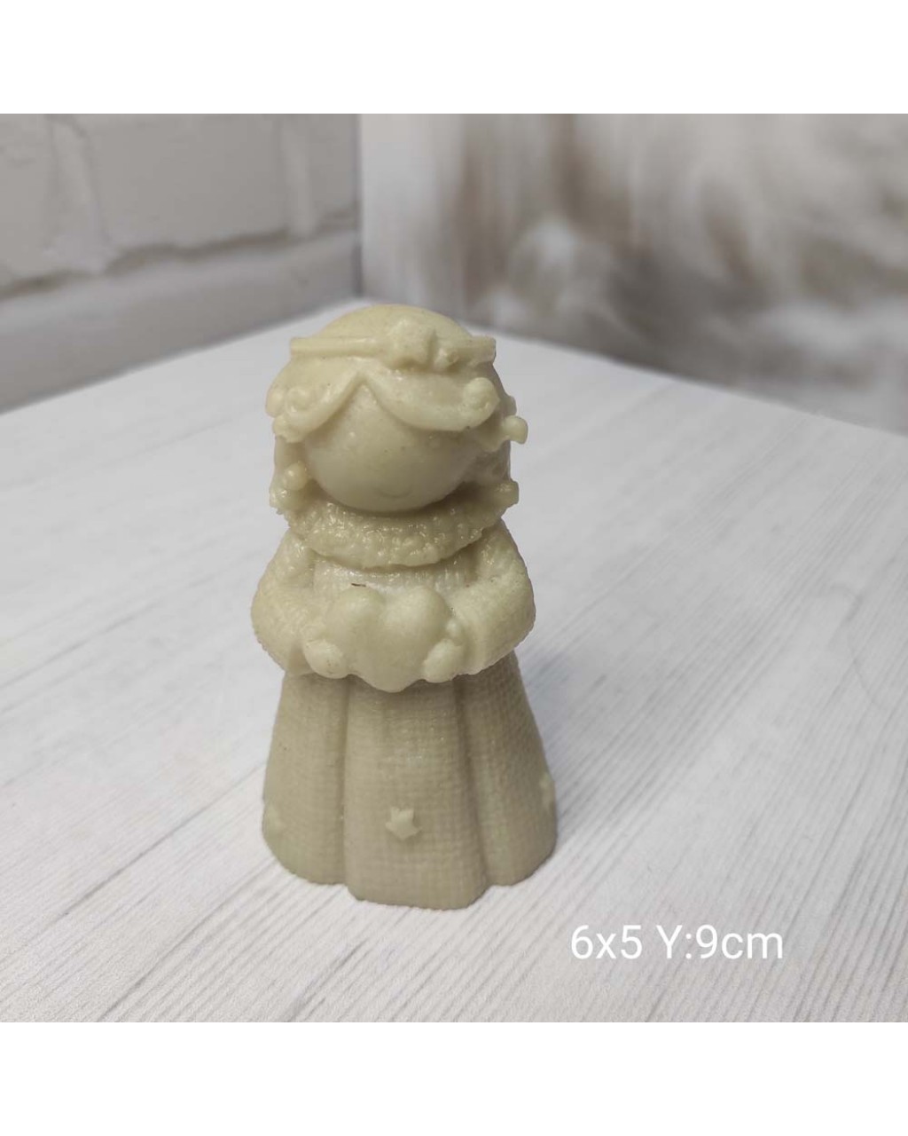 YY1428-Elinde Kalp Tutan Melek Kız Silikon Kalıp YY1428-Elinde Kalp Tutan Melek Kız Silikon Kalıp