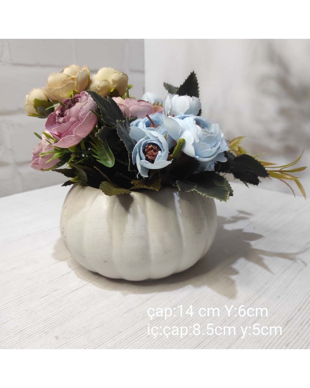 YY1466 Kabak Saksı Silikon Kalıp – Doğal ve Şık Dekoratif Hediye! YY1466 Kabak Saksı Silikon Kalıp – Doğal ve Şık Dekoratif Hediye!