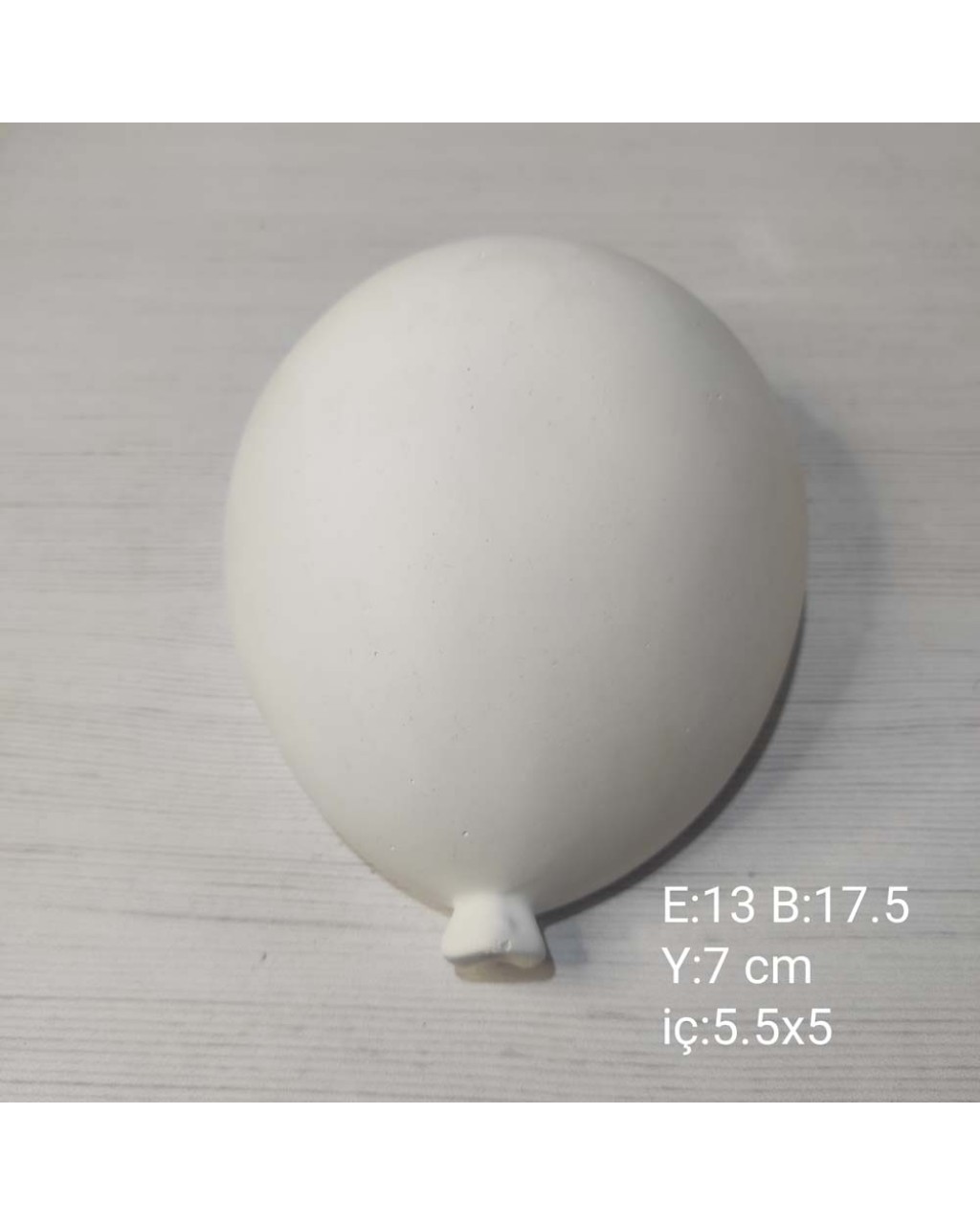 YY1500-Balon Duvar Süsü Saksı 17,5cm Silikon Kalıp YY1500-Balon Duvar Süsü Saksı 17,5cm Silikon Kalıp