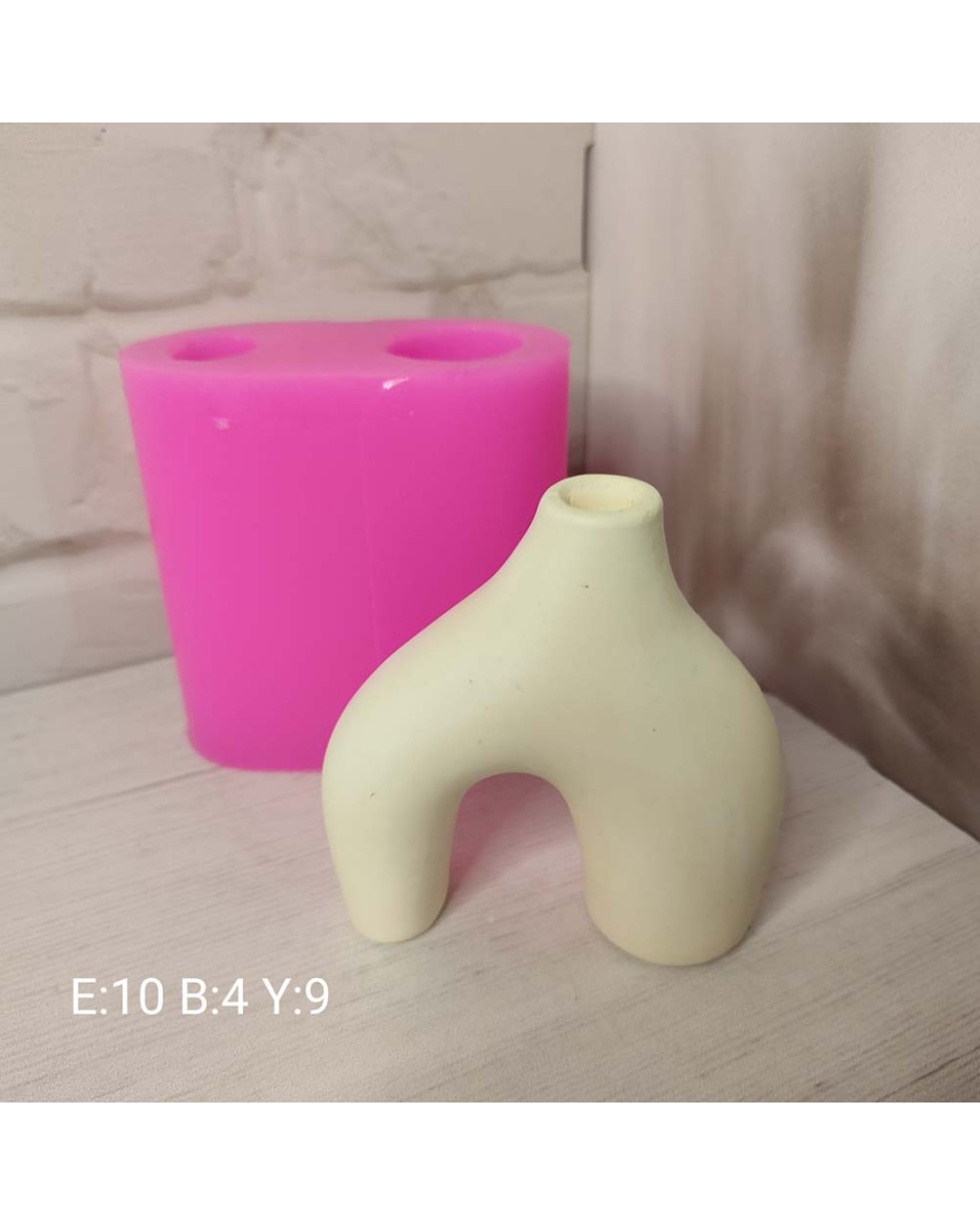 YY1798-Hm Minimal H Vazo Silikon Kalıp