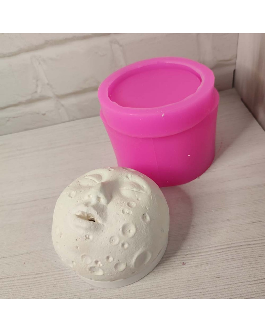 YY1821 Ay Tütsülük Silikon Kalıp • El Yapımı Spiritüel Dekor ve Hediye Seçeneği! YY1821 Ay Tütsülük Silikon Kalıp • El Yapımı Spiritüel Dekor ve Hediye Seçeneği!