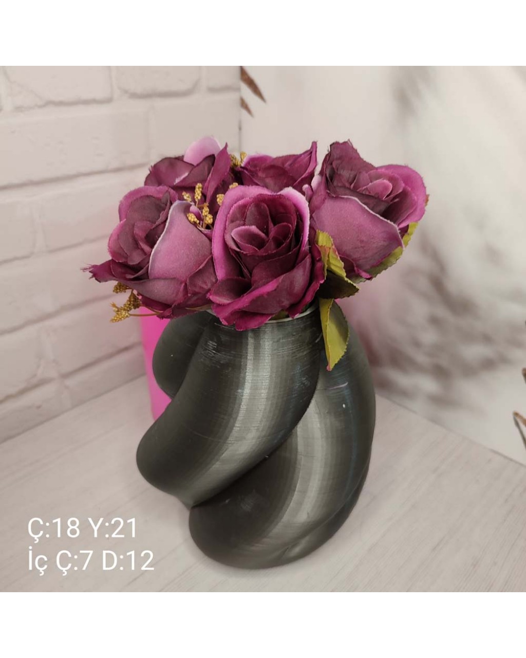 YY1965-Tombul Twist Vazo Silikon Kalıp